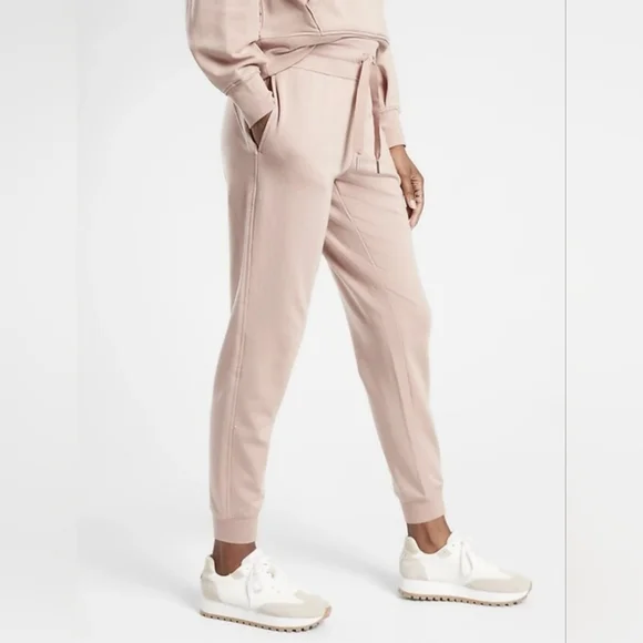 NWT Athleta Balance Jogger, Womens XL - Picture 2 of 6